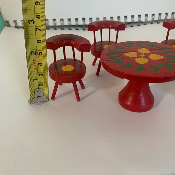 Vintage Dollhouse Miniature Red Wood Kitchen Table & 4 Chairs - Picture 7 of 7